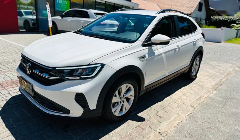 VOLKSWAGEN NIVUS COMFORTLINE 200TSI 2023 completo