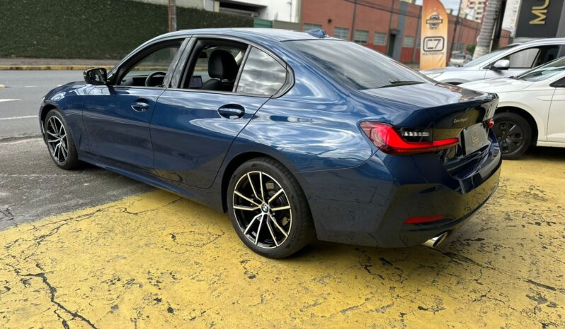 BMW 320i SPORT GP 2.O TURBO 2023 completo