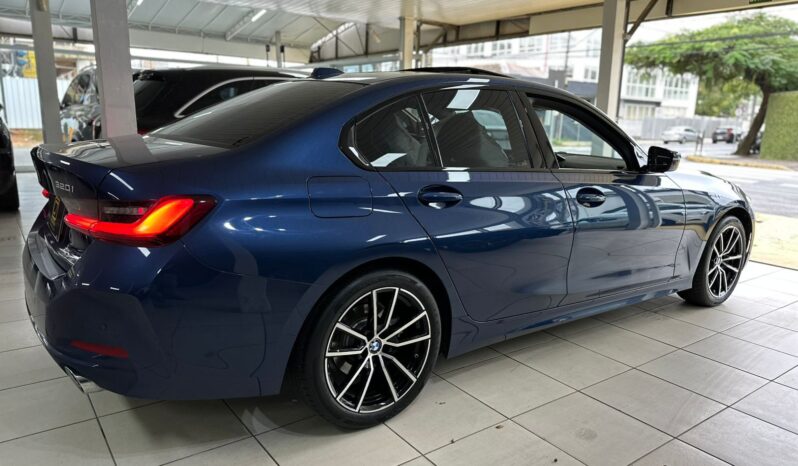 BMW 320i SPORT GP 2.O TURBO 2023 completo