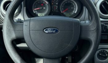 FORD FIESTA 1.6 CLASS 2013 completo