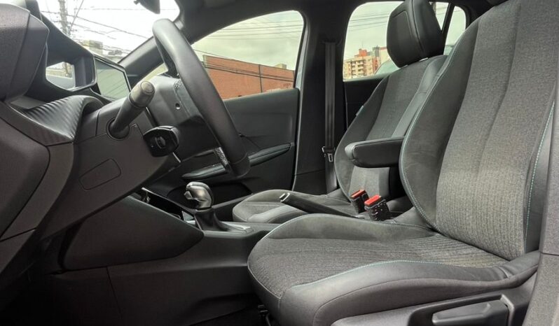 PEUGEOT 208 STYLE T200 AUT 2024 completo