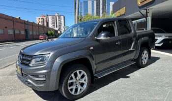 VOLKSWAGEN AMAROK HIGHLINE 3.0 V6 2023 completo