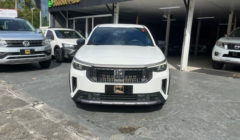 FIAT FASTBACK TURBO 200 2026 completo