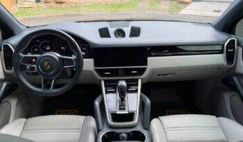 PORSCHE CAYENNE E-HYBRID 3.0 V6 2022 completo