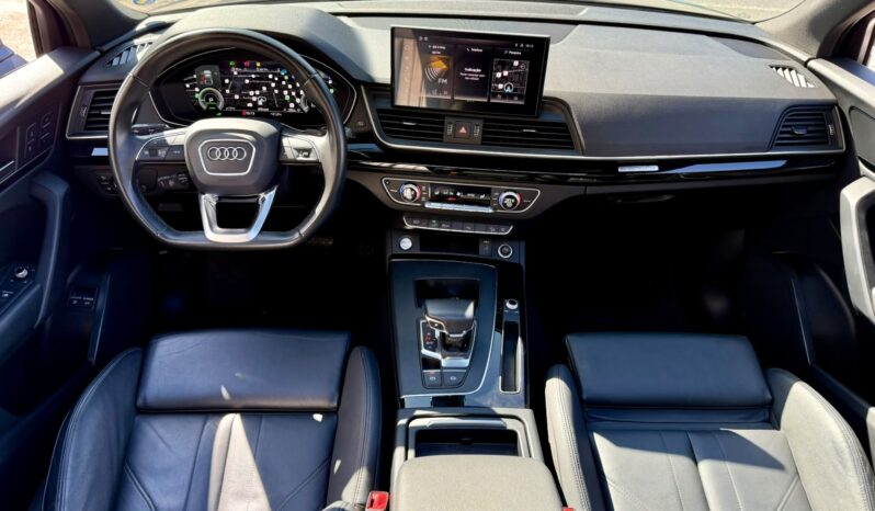 AUDI Q5 PERFORMANCE BLACK HYBRID 2022 completo