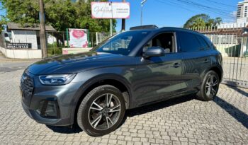 AUDI Q5 PERFORMANCE BLACK HYBRID 2022 completo