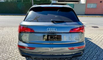 AUDI Q5 PERFORMANCE BLACK HYBRID 2022 completo