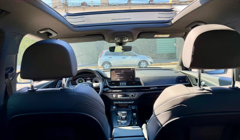 AUDI Q5 PERFORMANCE BLACK HYBRID 2022 completo