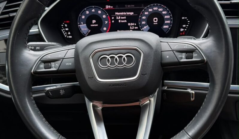 AUDI Q3 PRESTIGE 1.4TSI 2020 completo